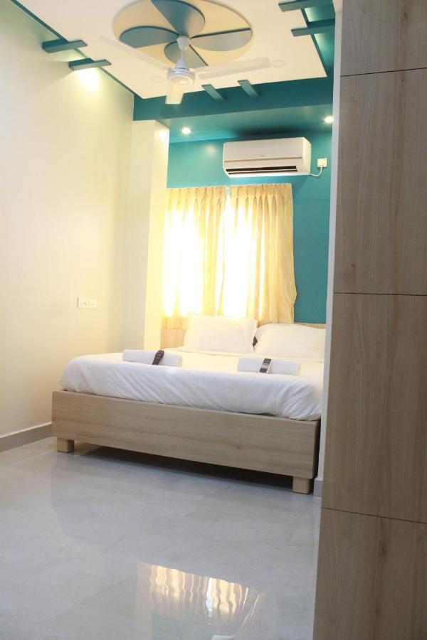 Hotel Jfive Residency à Chennai Extérieur photo