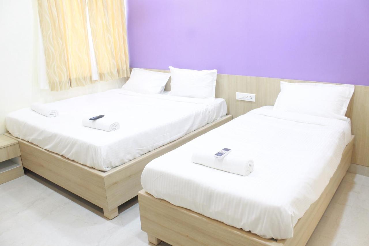 Hotel Jfive Residency à Chennai Extérieur photo