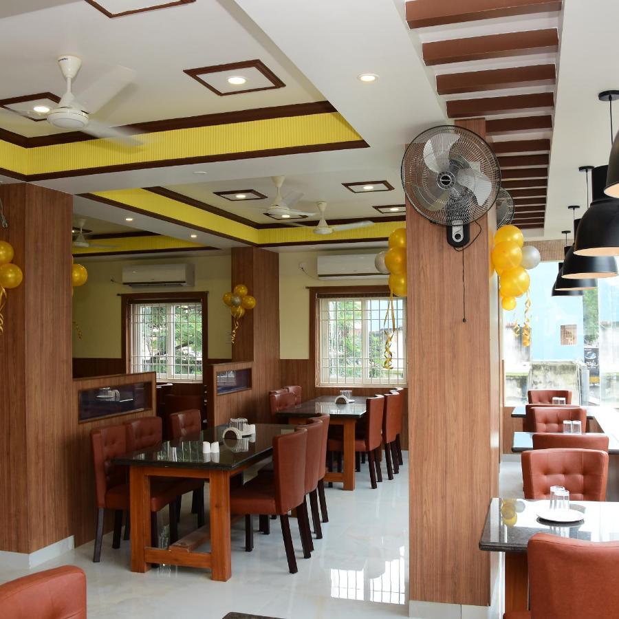 Hotel Jfive Residency à Chennai Extérieur photo